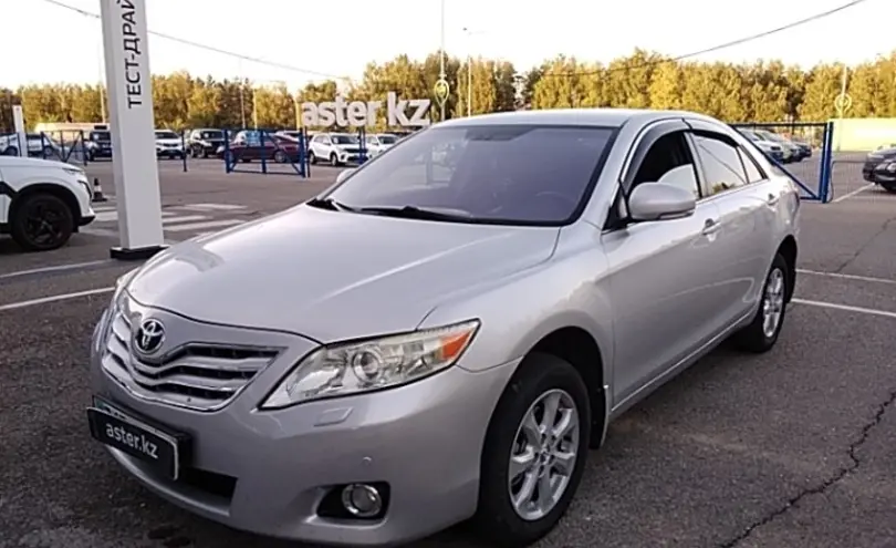 Toyota Camry 2010 года за 8 200 000 тг. в Усть-Каменогорск