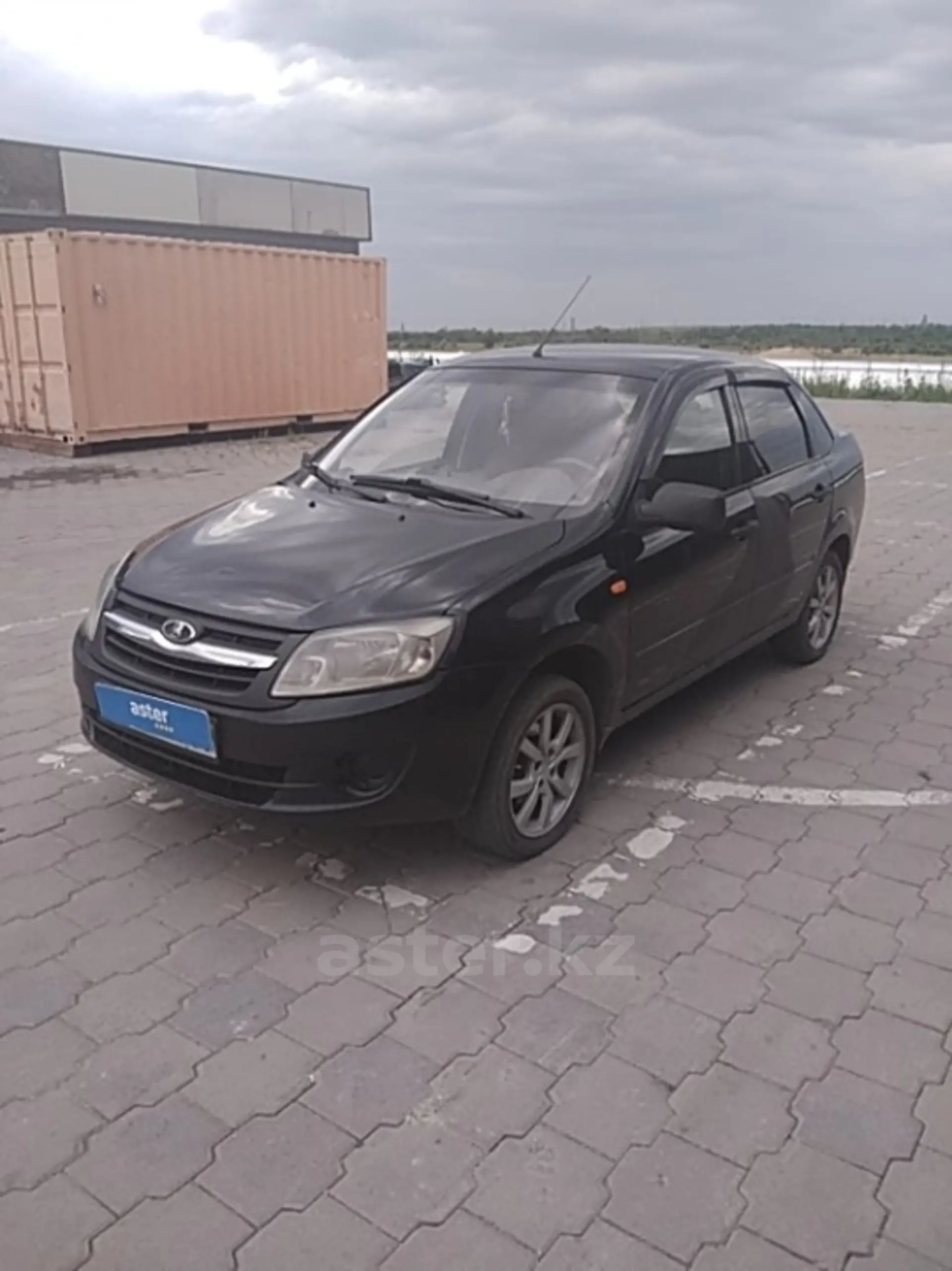 LADA (ВАЗ) Granta 2013