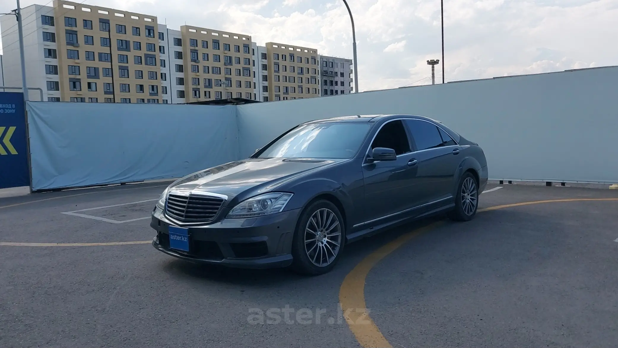 Mercedes-Benz S-Класс 2008