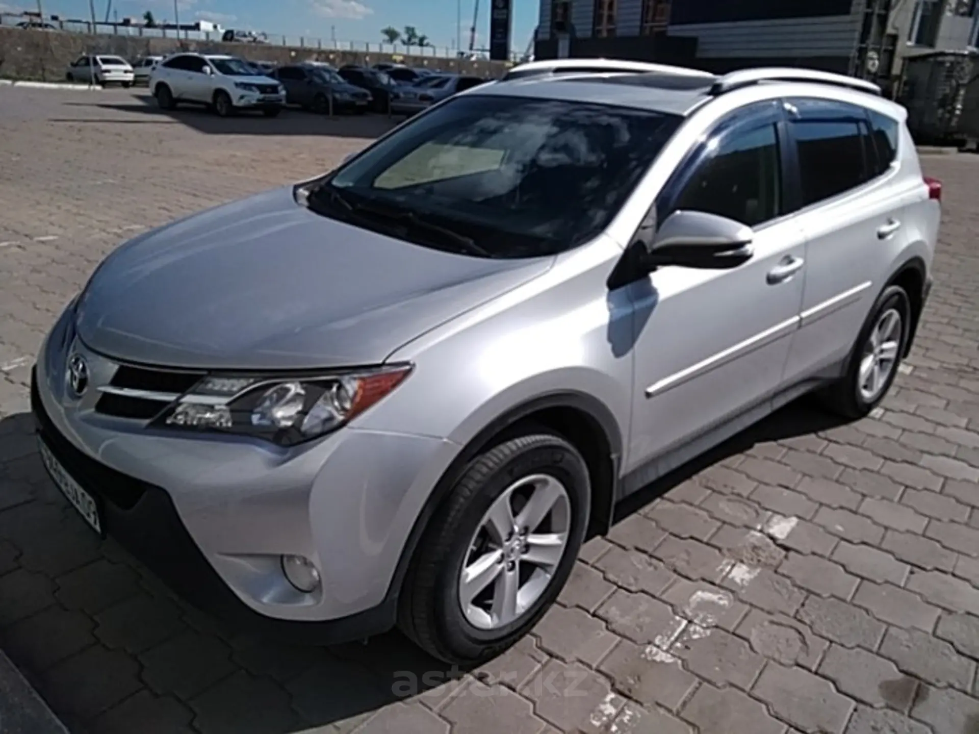 Toyota RAV4 2013