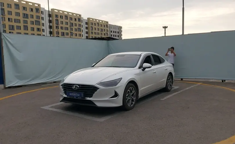 Hyundai Sonata 2022 года за 12 000 000 тг. в Алматы