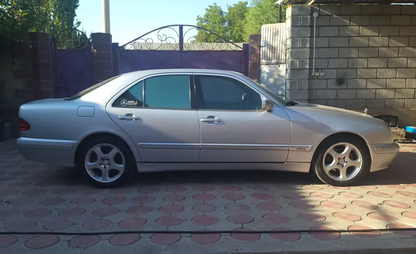 Mercedes-Benz E-Класс 2001 года за 4 500 000 тг. в Шымкент