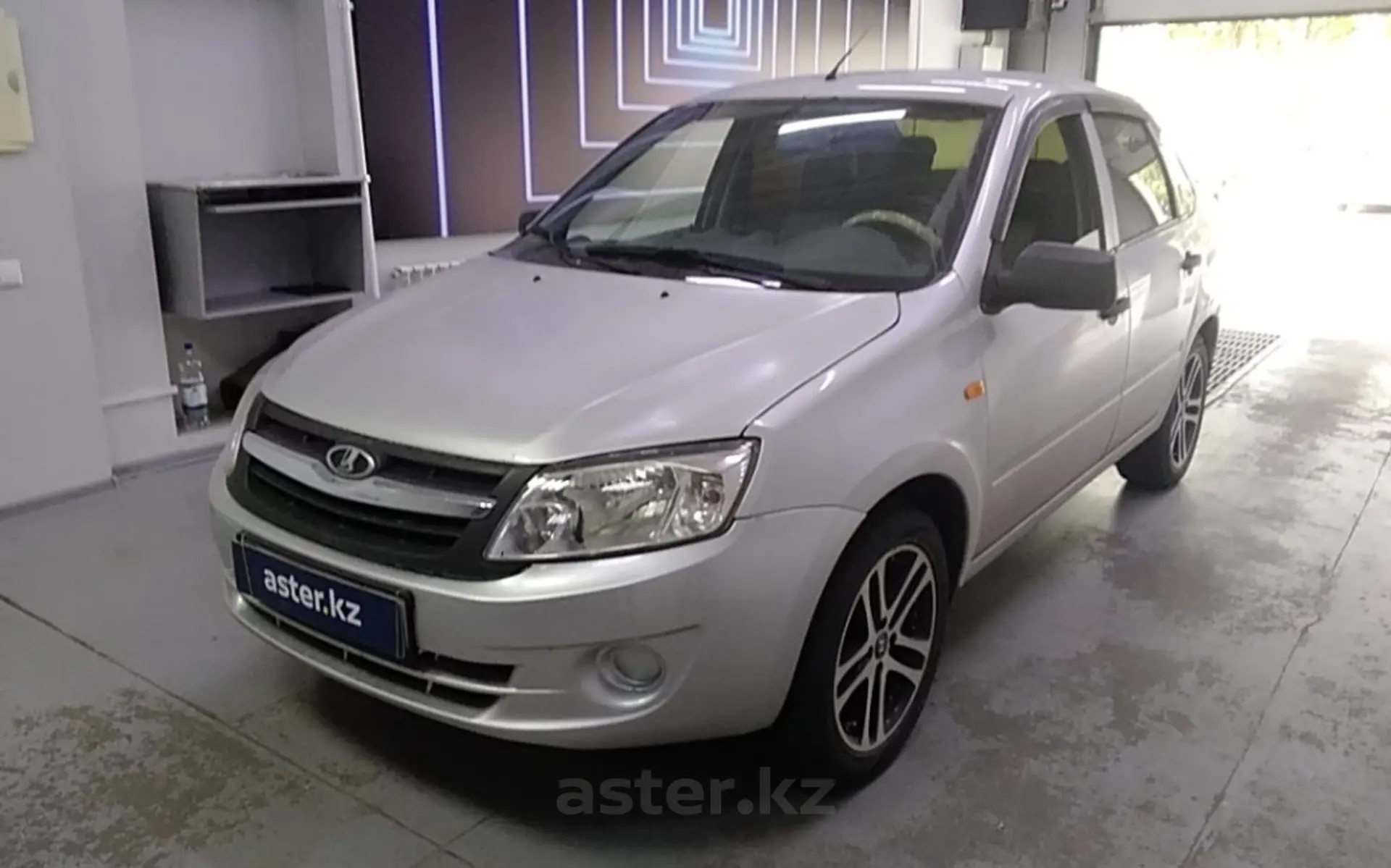 LADA (ВАЗ) Granta 2013