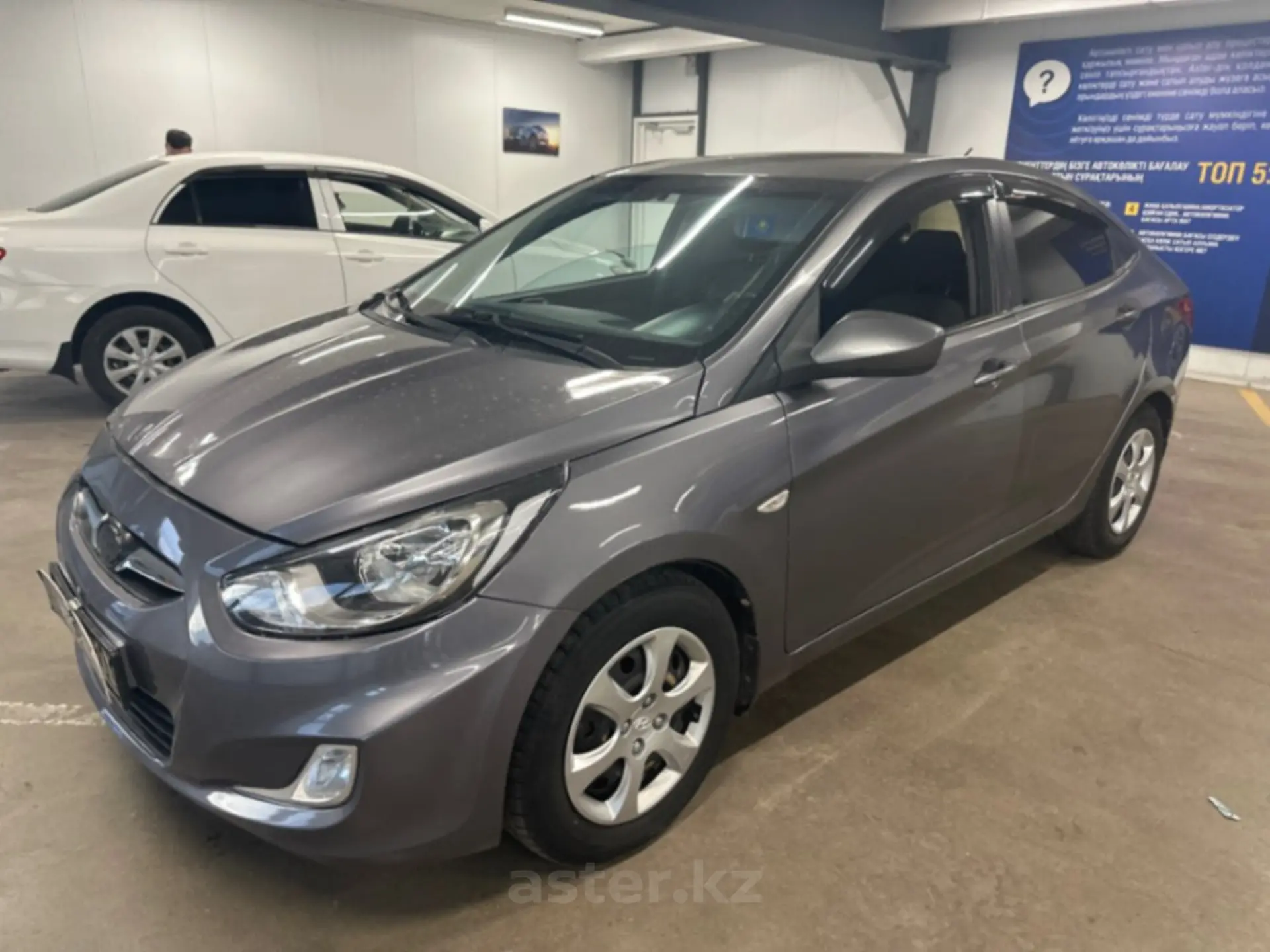 Hyundai Solaris 2013