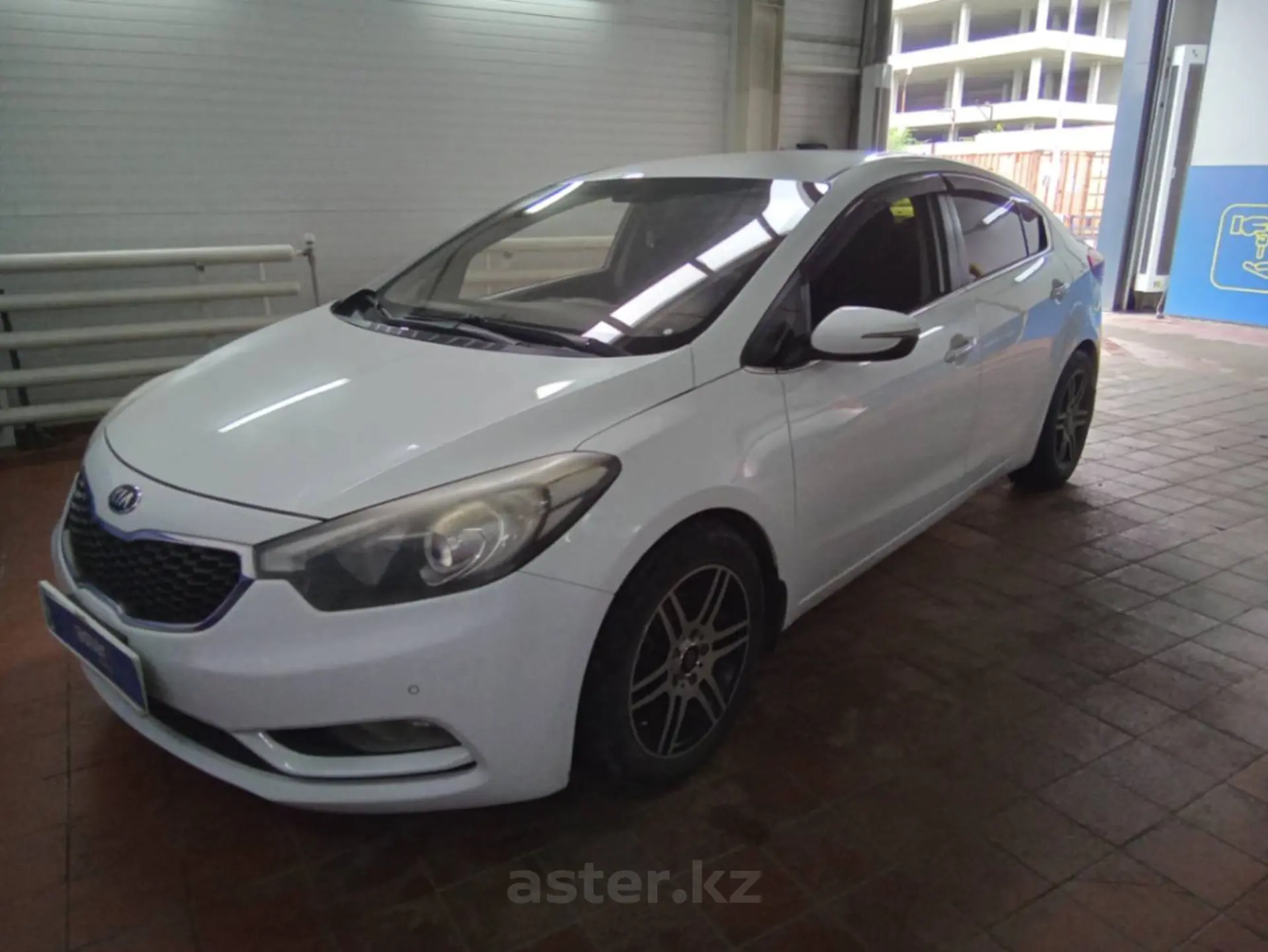 Kia Cerato 2013