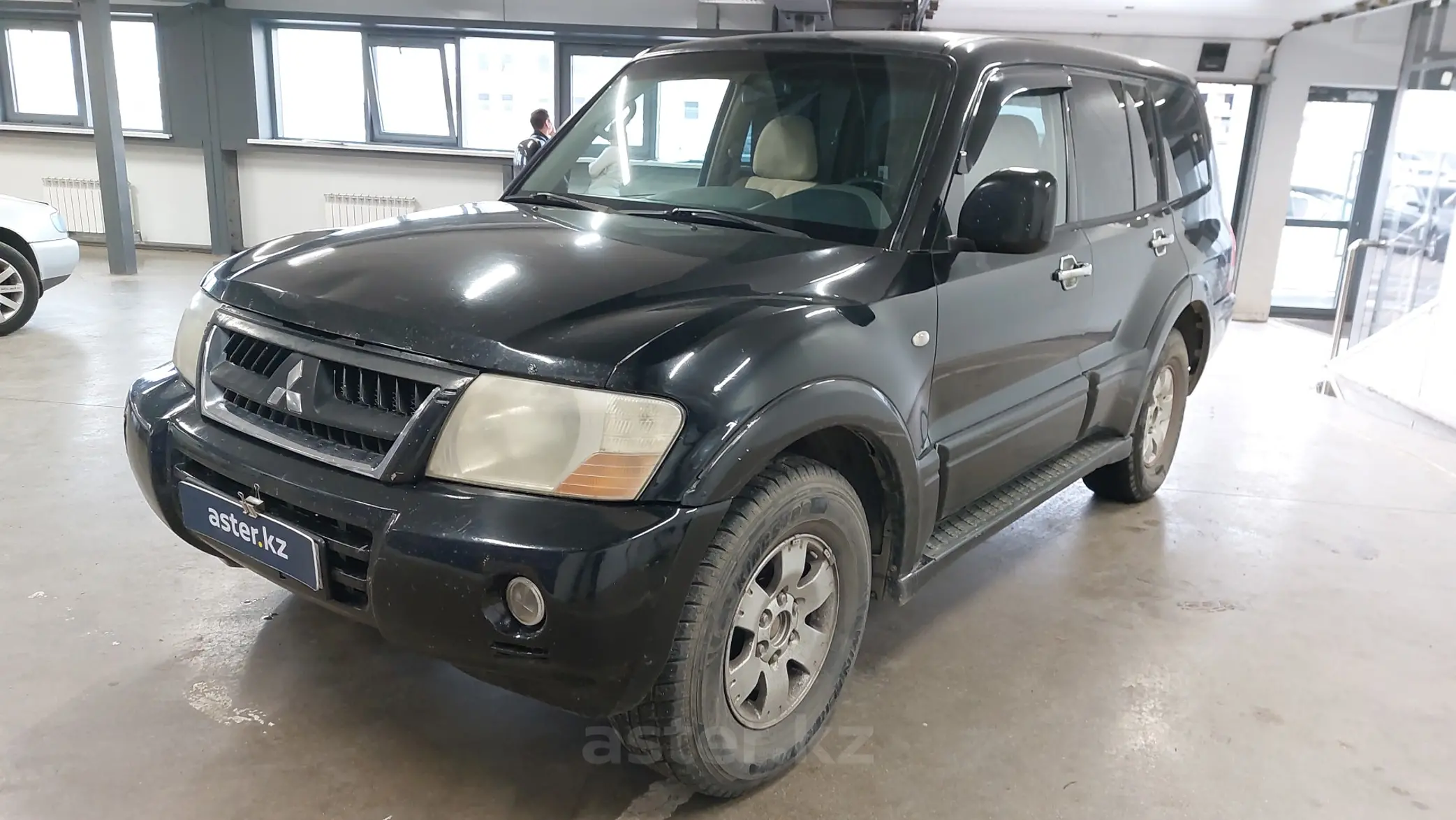 Mitsubishi Pajero 2005