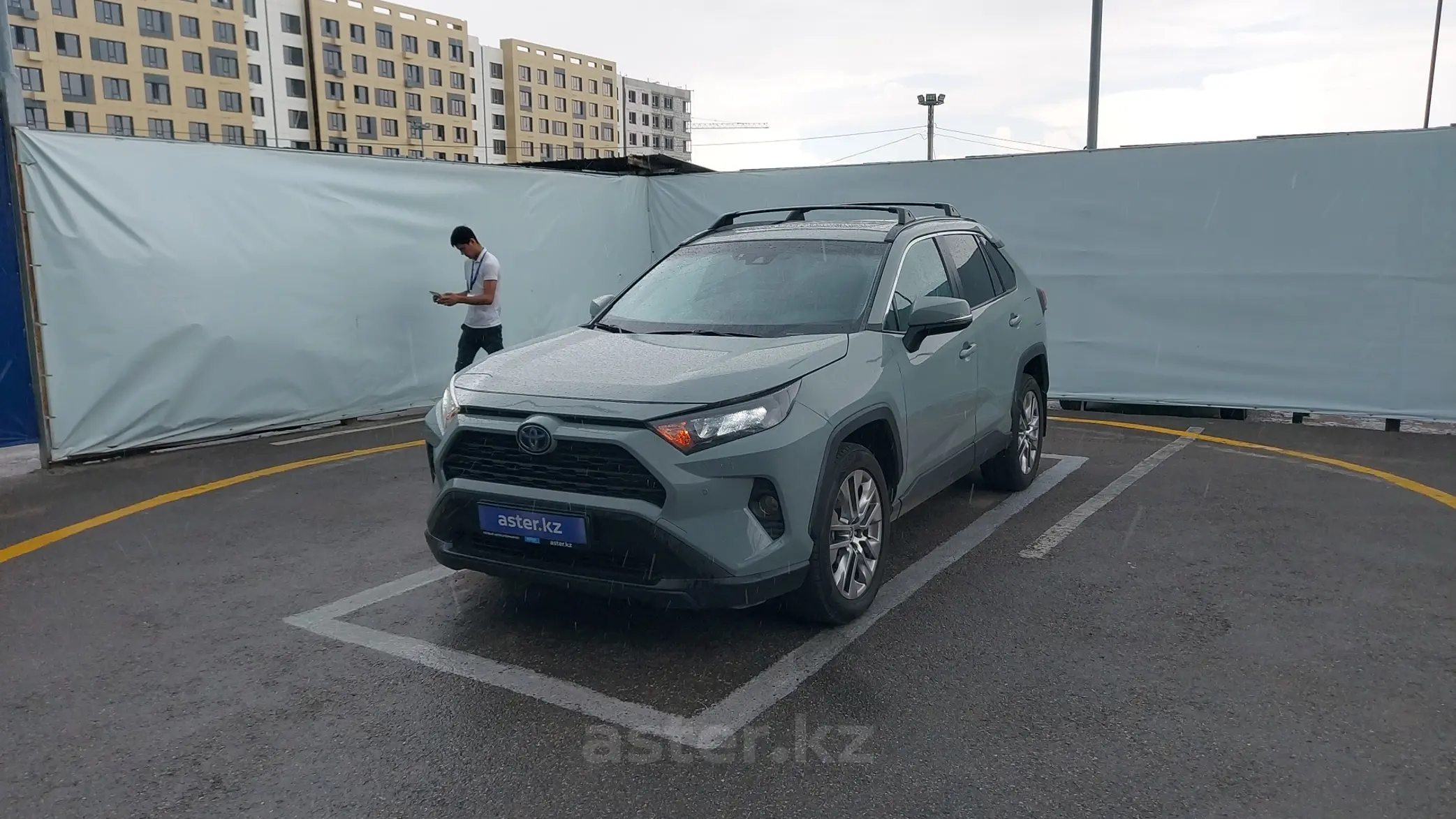 Toyota RAV4 2021