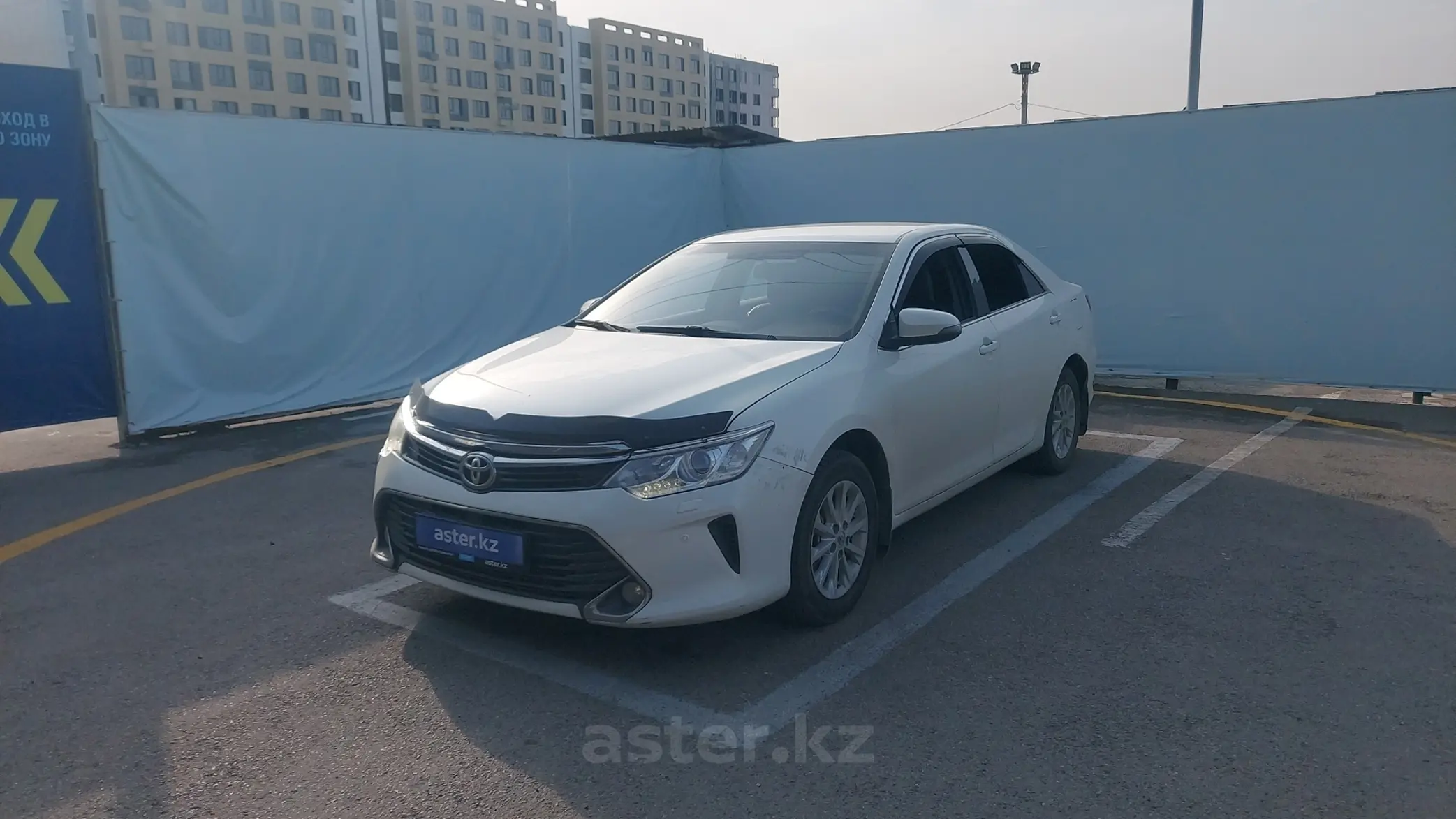 Toyota Camry 2016