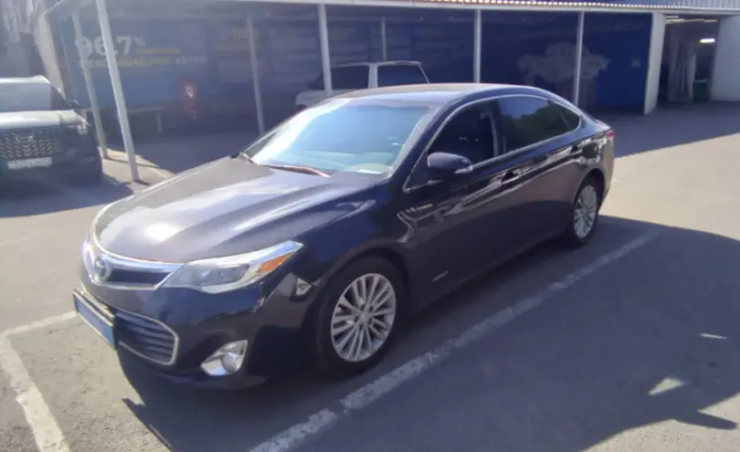 Toyota Avalon 2016 года за 11 200 000 тг. в Алматы