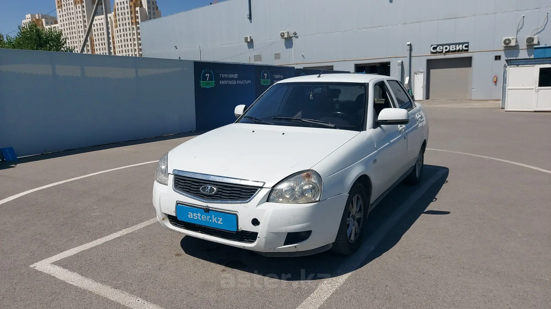 LADA (ВАЗ) Priora 2013