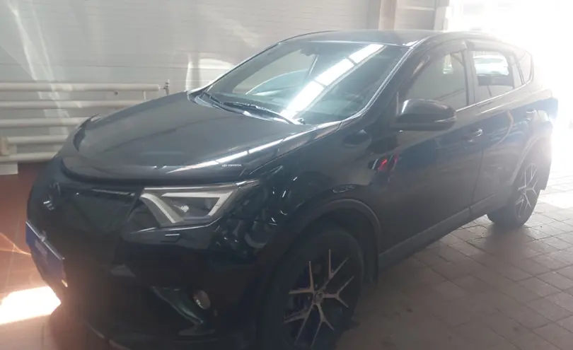 Toyota RAV4 2017 года за 11 500 000 тг. в Астана