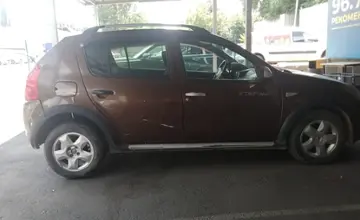 Renault Sandero 2014 года за 4 000 000 тг. в Алматы фото 4