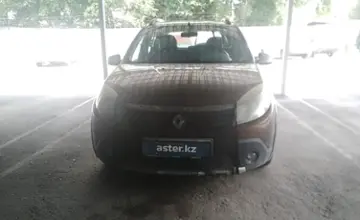 Renault Sandero 2014 года за 4 000 000 тг. в Алматы фото 2
