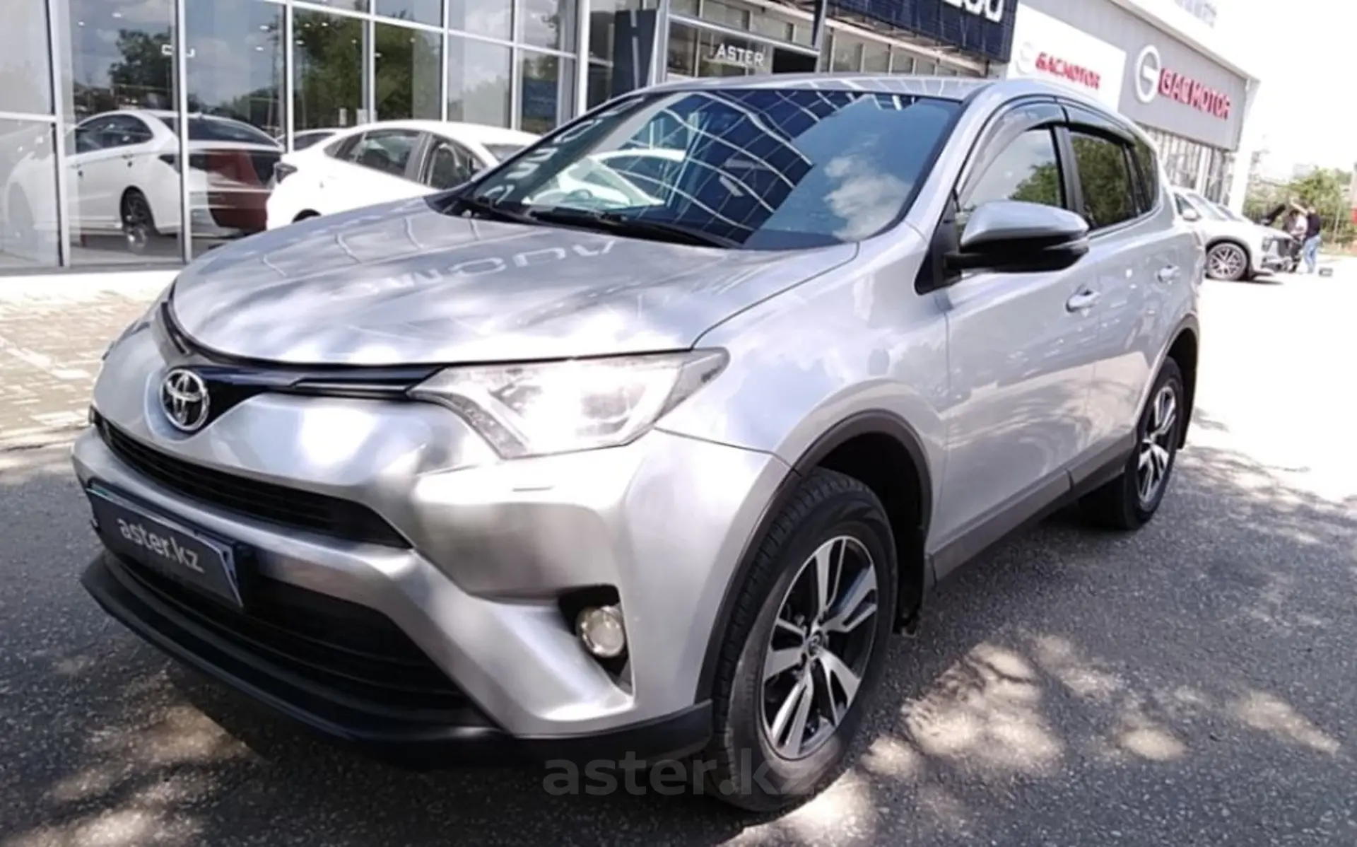 Toyota RAV4 2016