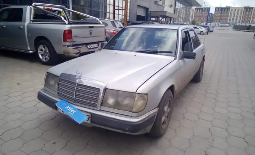 Mercedes-Benz W124 1989 года за 1 000 000 тг. в Караганда