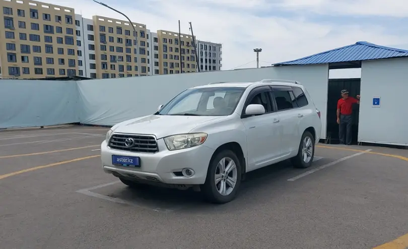 Toyota Highlander 2008 года за 11 500 000 тг. в Алматы