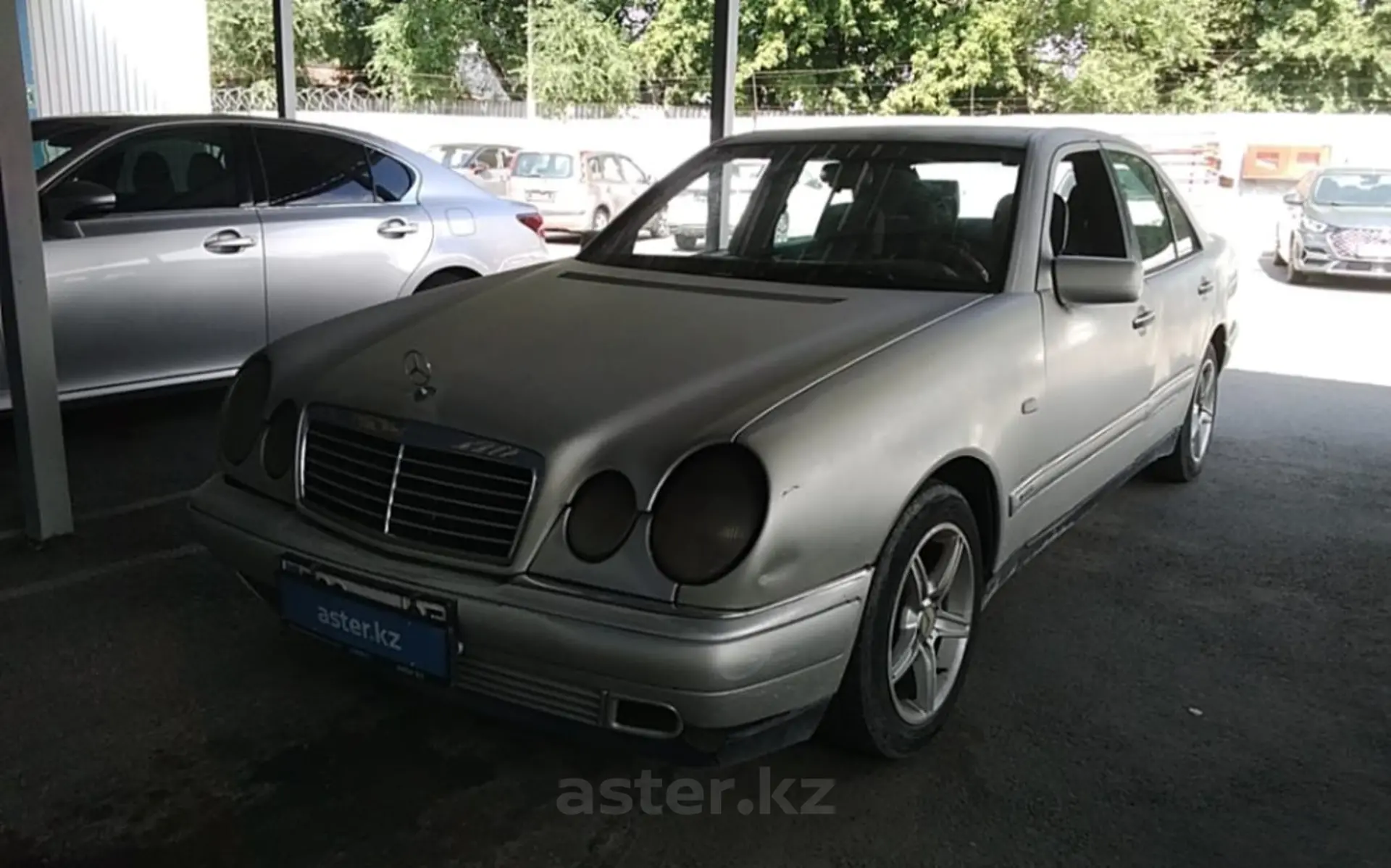 Mercedes-Benz E-Класс 1996