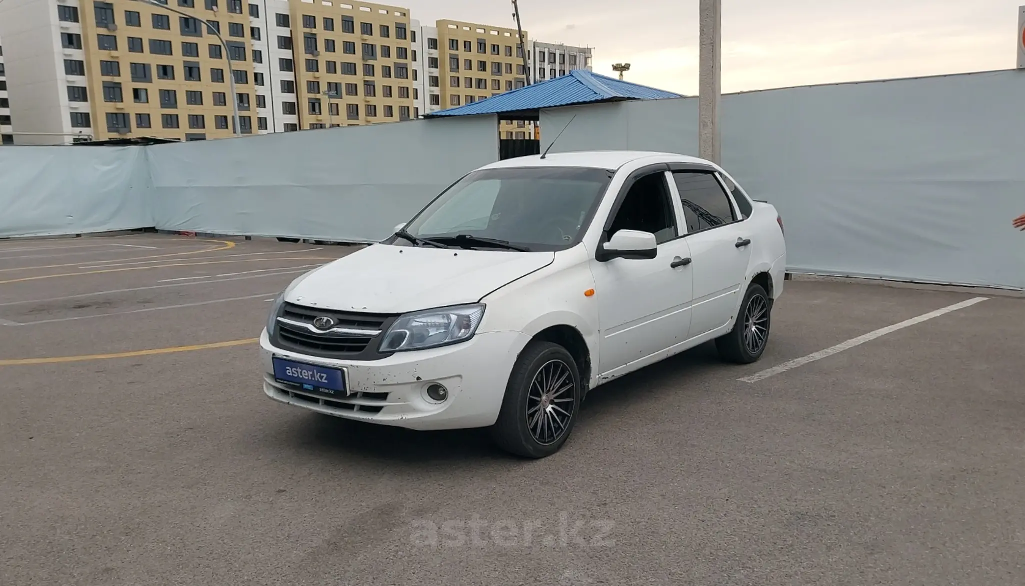 LADA (ВАЗ) Granta 2012