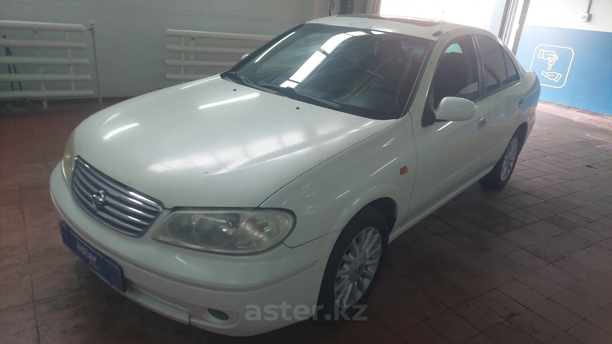 Nissan Sunny 2005