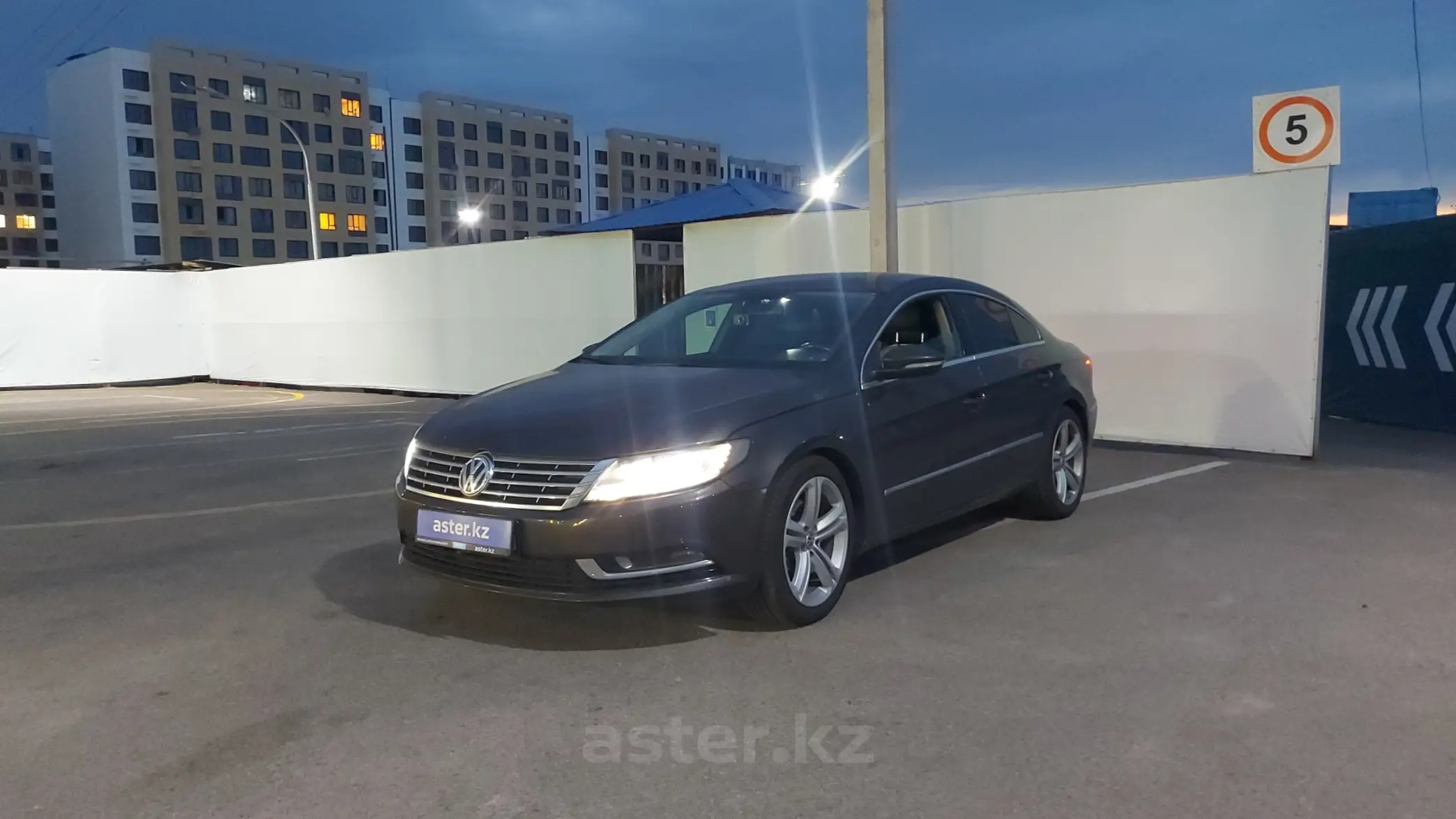 Volkswagen Passat CC 2012