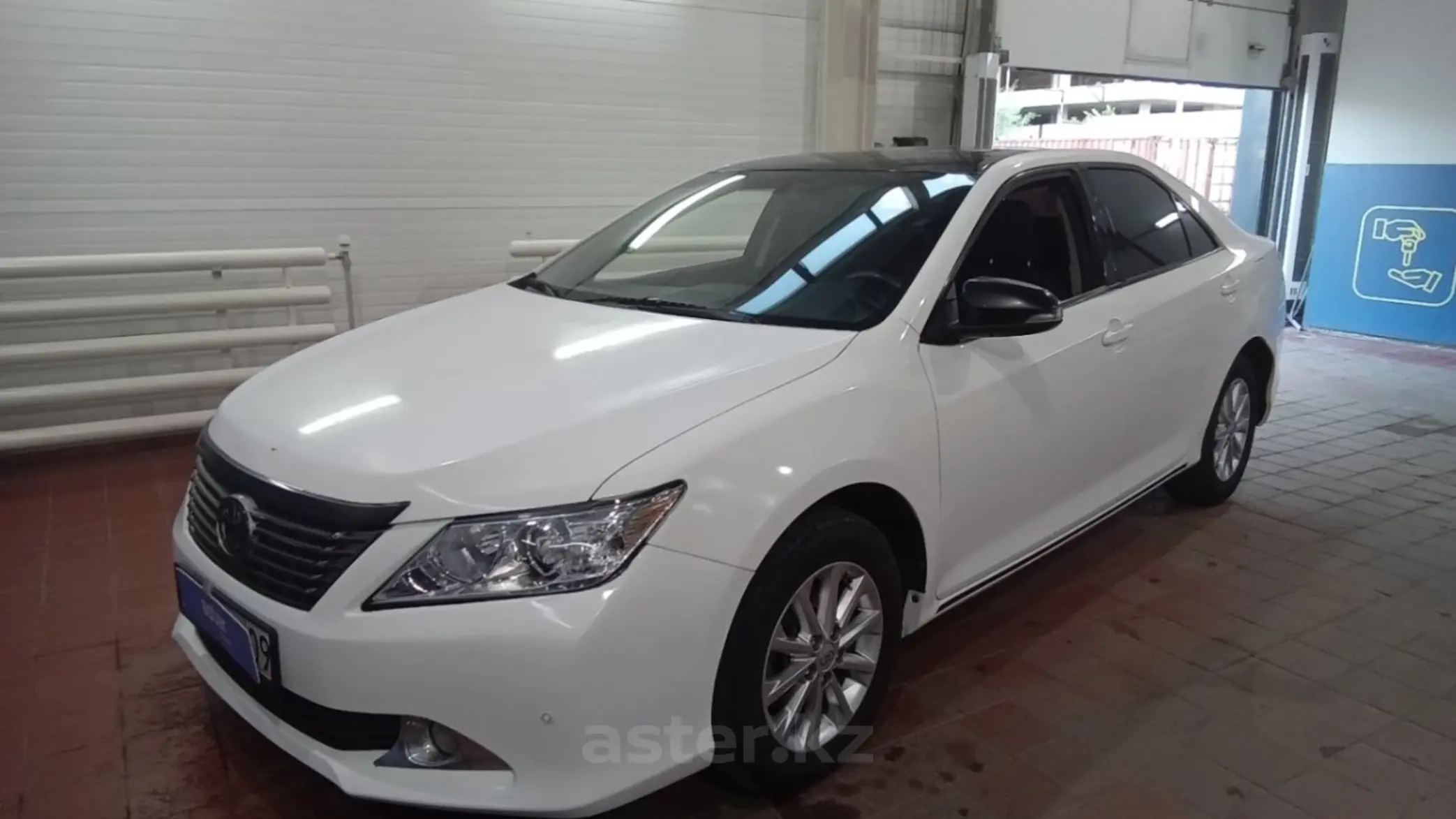 Toyota Camry 2014