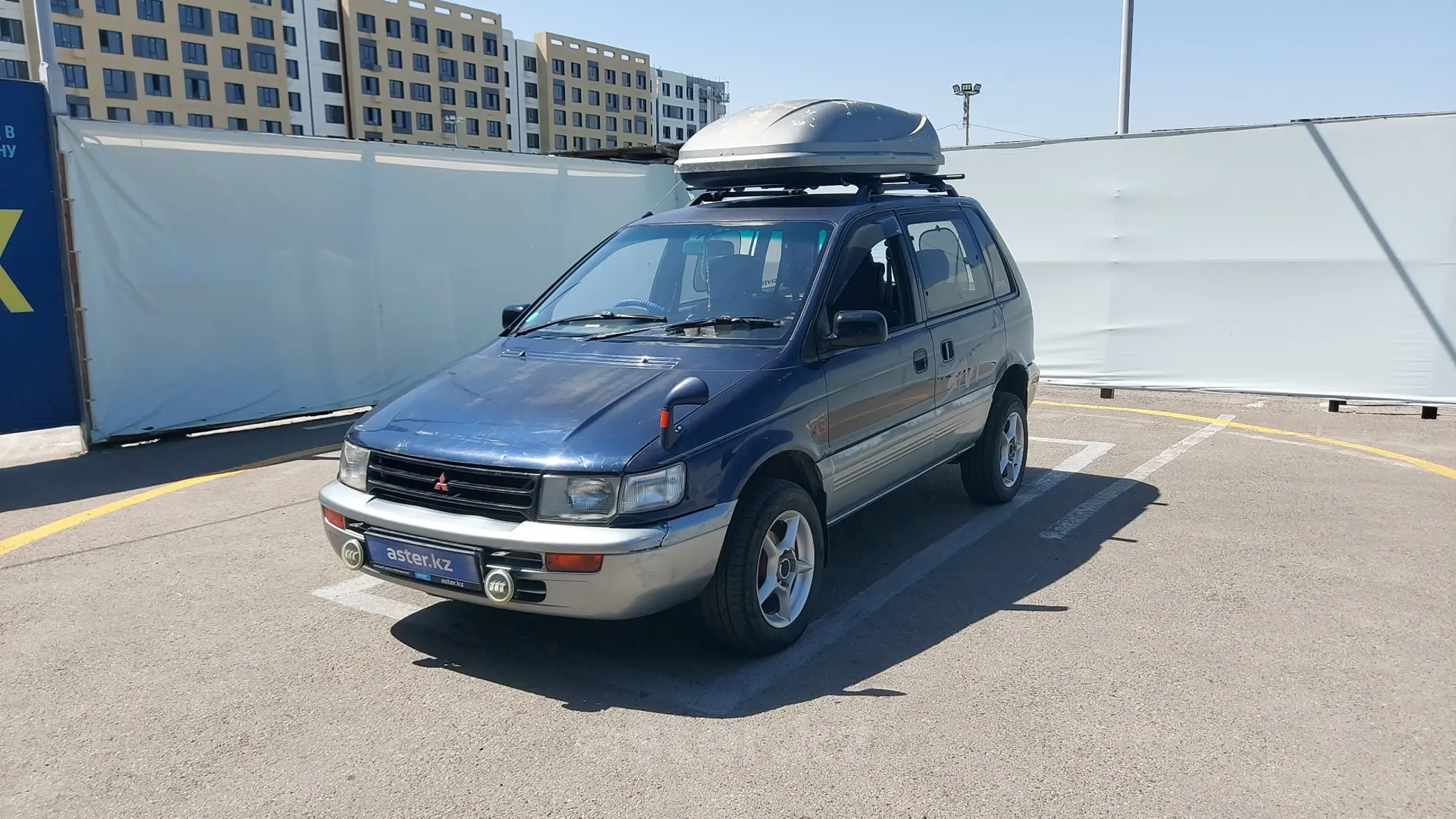 Mitsubishi RVR 1994