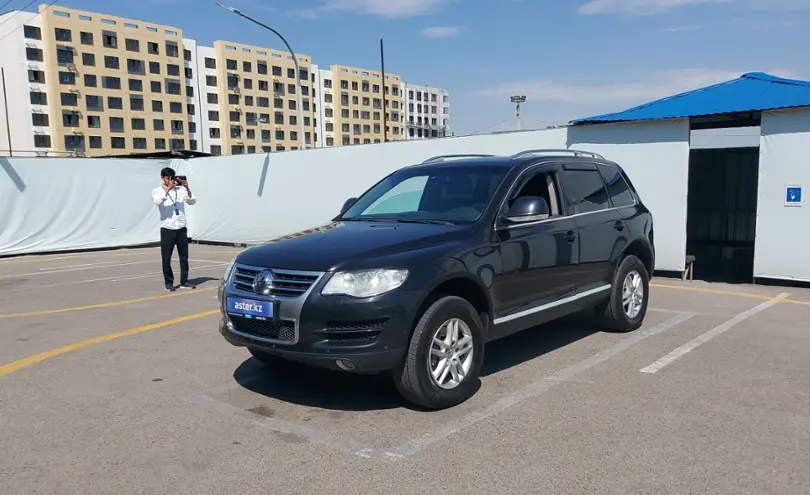 Volkswagen Touareg 2008 года за 8 500 000 тг. в Алматы