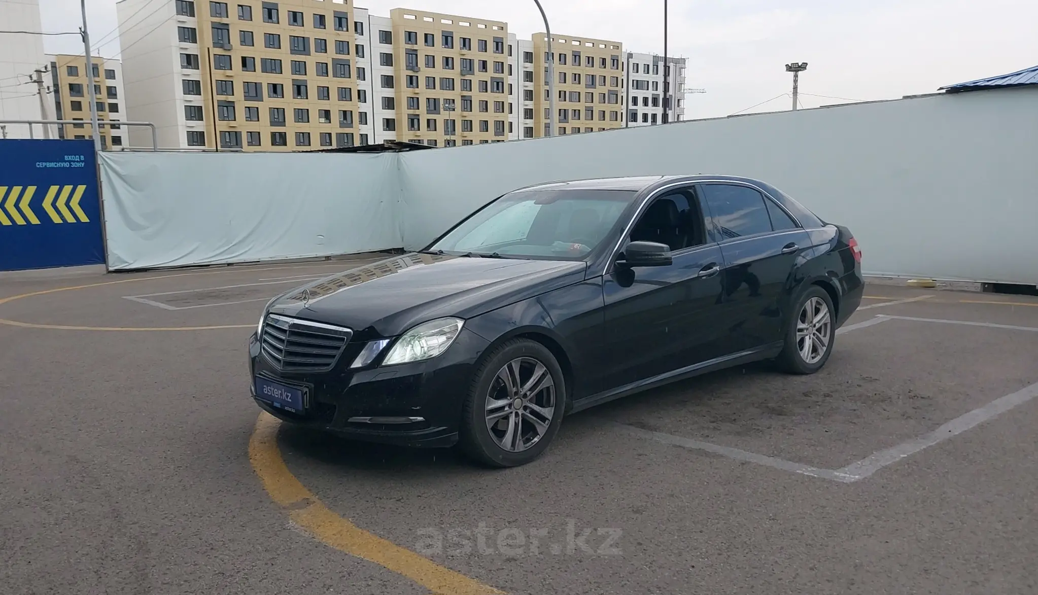 Mercedes-Benz E-Класс 2011