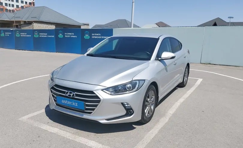 Hyundai Elantra 2018 года за 7 400 000 тг. в Шымкент