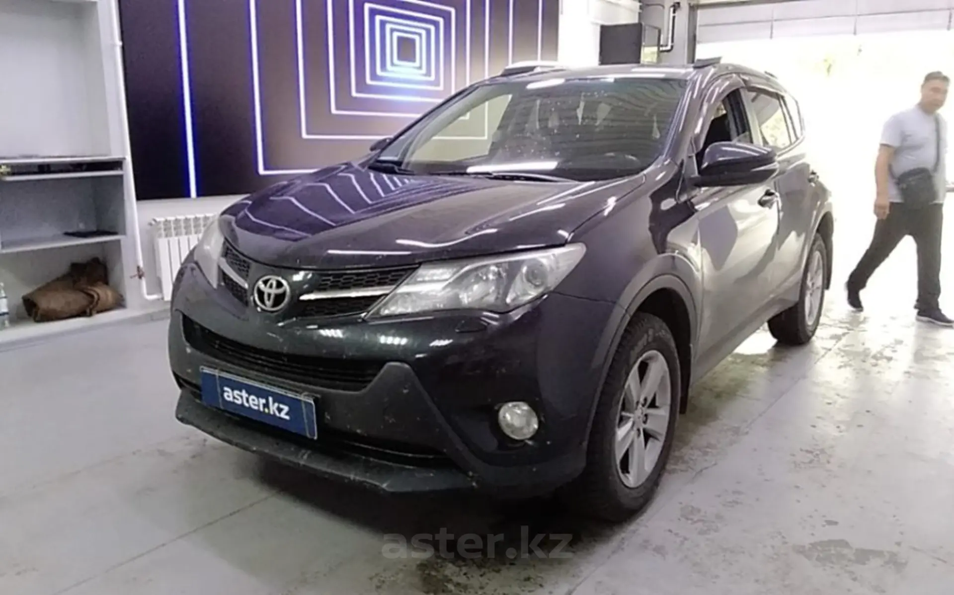 Toyota RAV4 2013