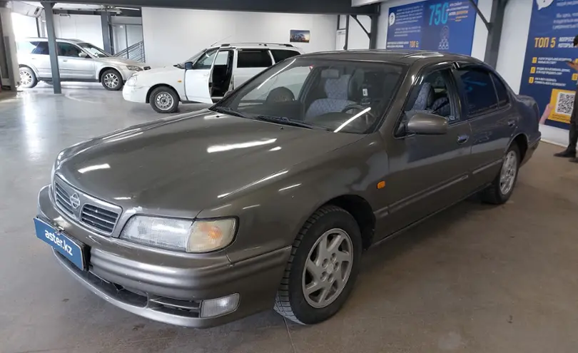 Nissan Maxima 1999 года за 2 400 000 тг. в Астана