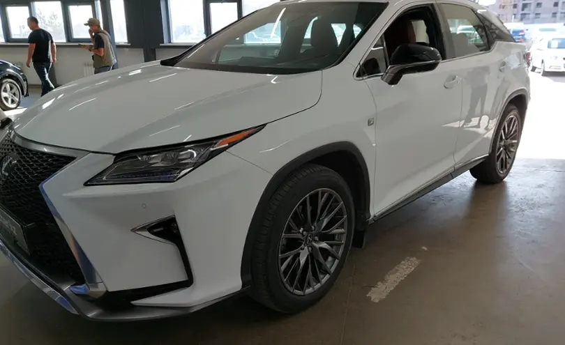 Lexus RX 2019 года за 24 700 000 тг. в Астана