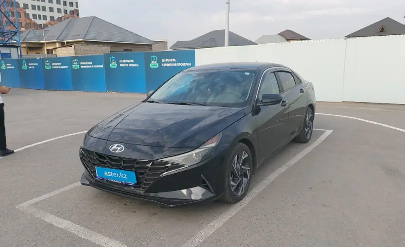 Hyundai Elantra 2022 года за 9 500 000 тг. в Шымкент