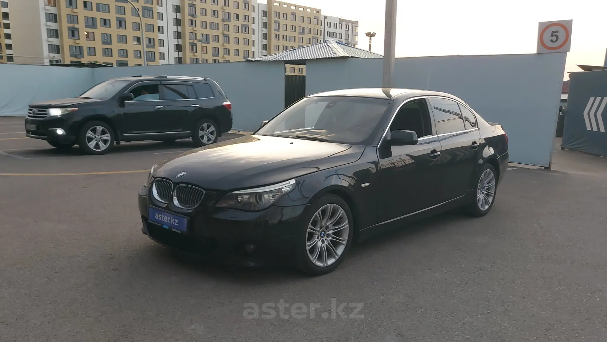 BMW 5 серии 2009