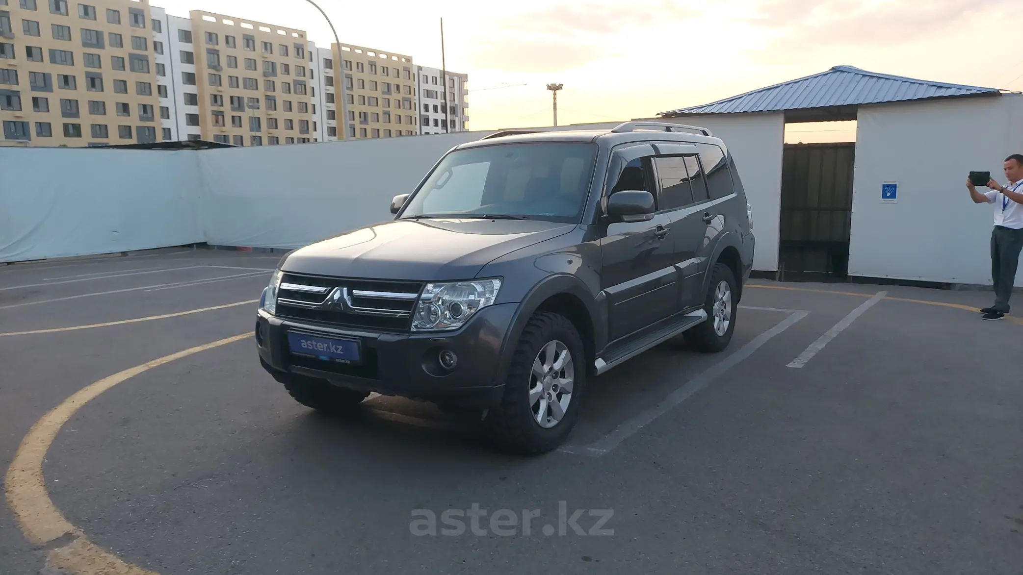 Mitsubishi Pajero 2011