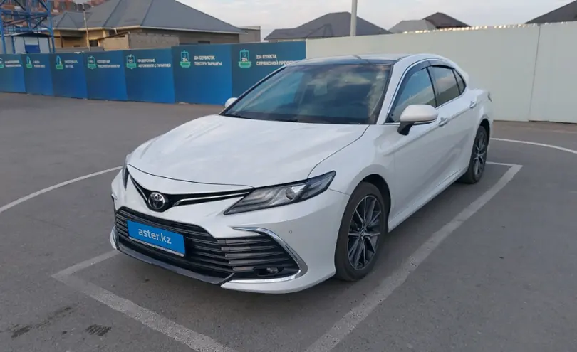 Toyota Camry 2022 года за 15 000 000 тг. в Шымкент