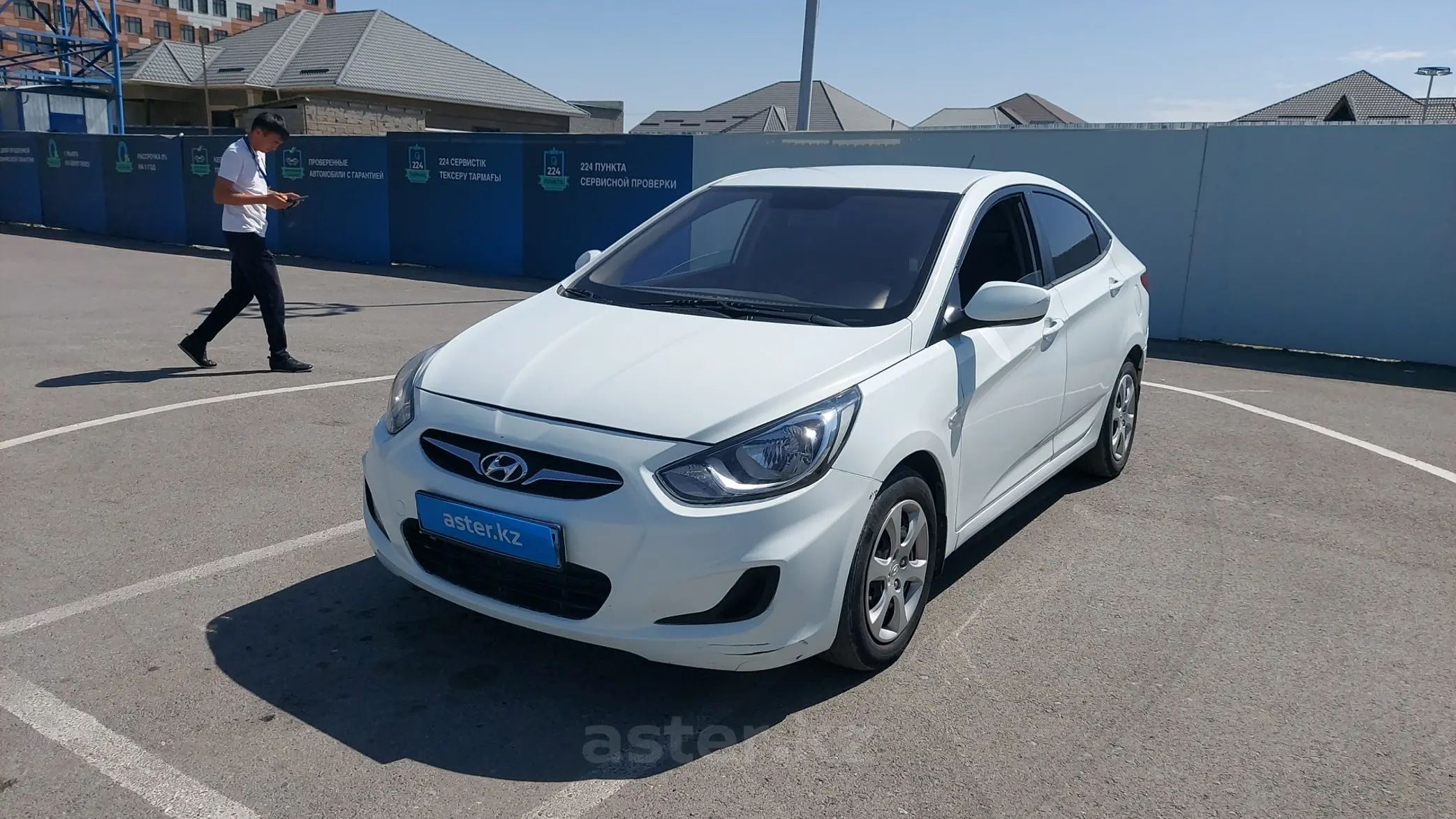 Hyundai Accent 2011