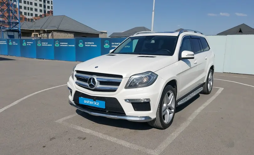 Mercedes-Benz GL-Класс 2015 года за 22 000 000 тг. в Шымкент