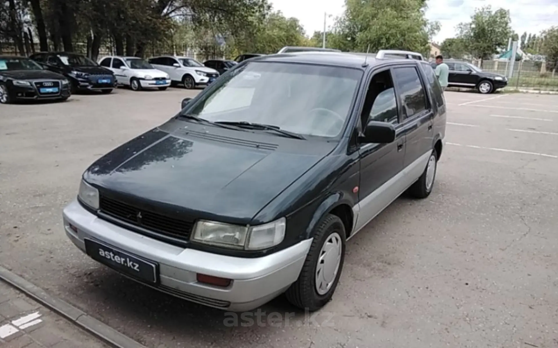 Mitsubishi Space Wagon 1995