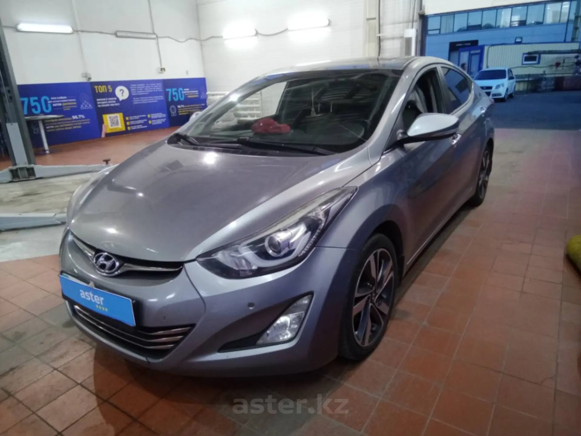 Hyundai Elantra 2015