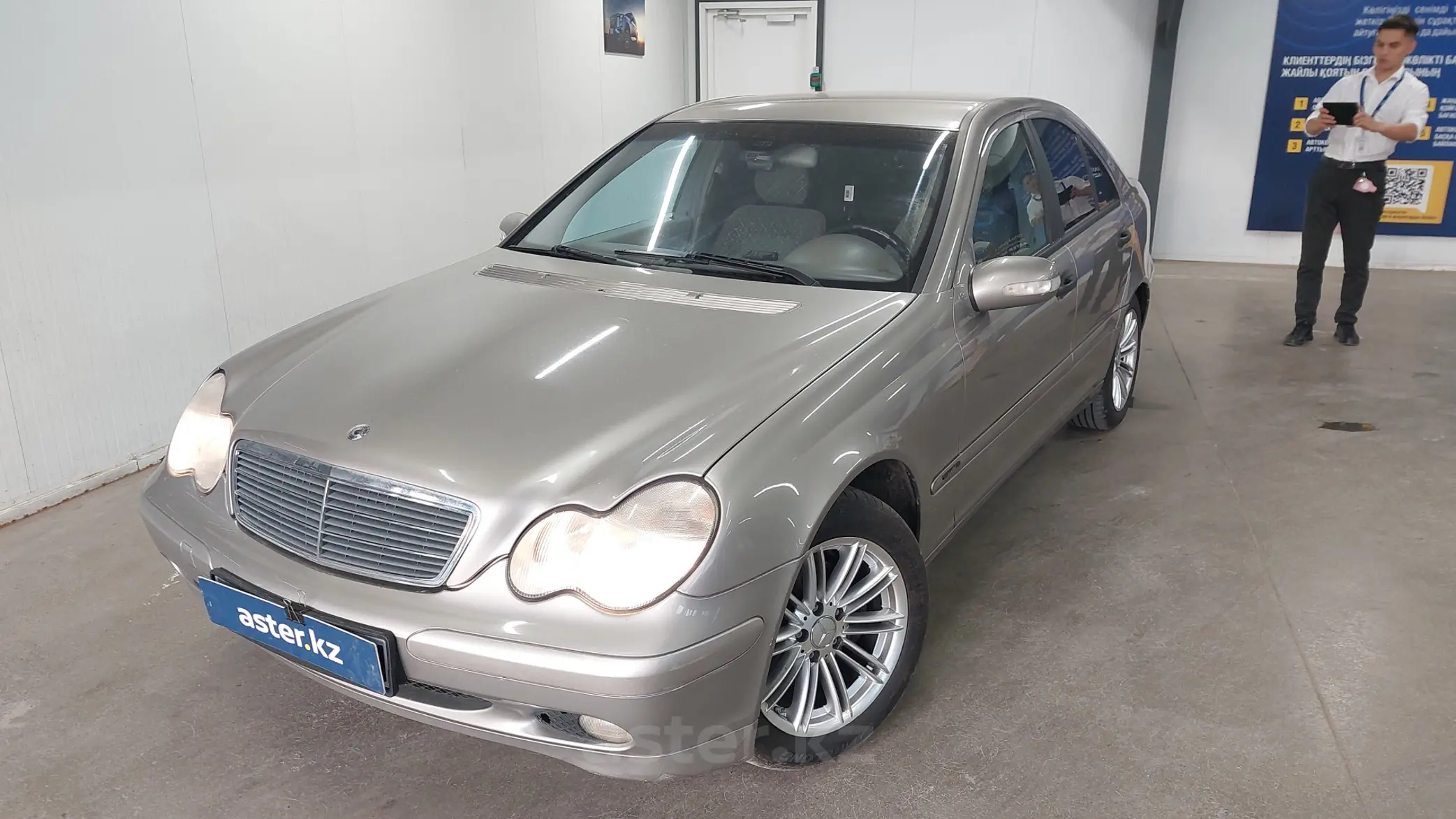 Mercedes-Benz C-Класс 2003