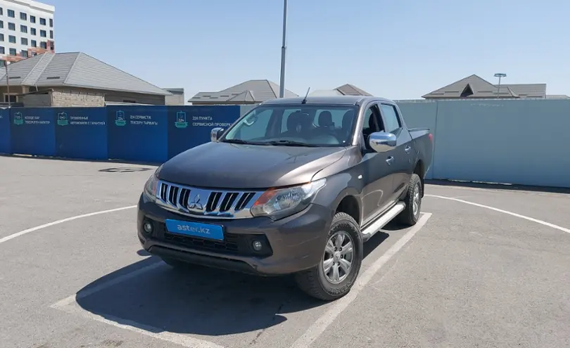 Mitsubishi L200 2015 года за 7 000 000 тг. в Шымкент