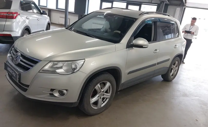 Volkswagen Tiguan 2011 года за 6 500 000 тг. в Астана