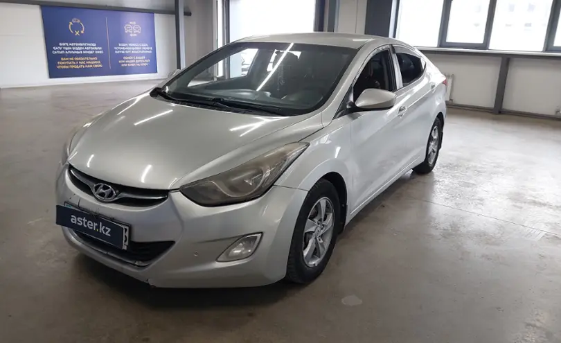 Hyundai Elantra 2012 года за 4 000 000 тг. в Астана