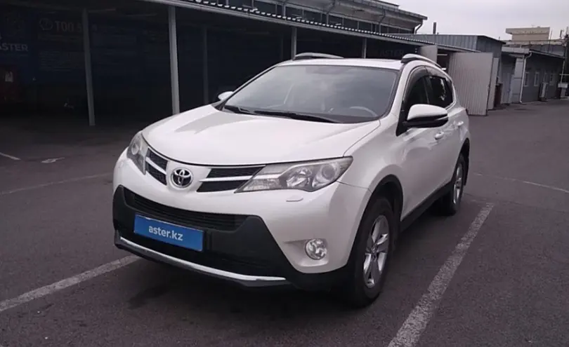 Toyota RAV4 2014 года за 9 000 000 тг. в Алматы