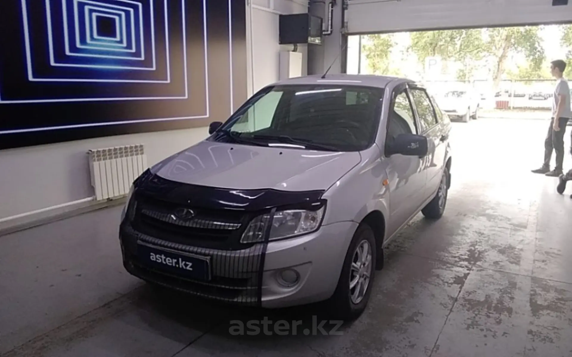 LADA (ВАЗ) Granta 2015