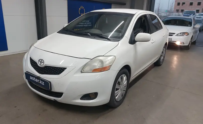 Toyota Yaris 2010 года за 4 000 000 тг. в Астана