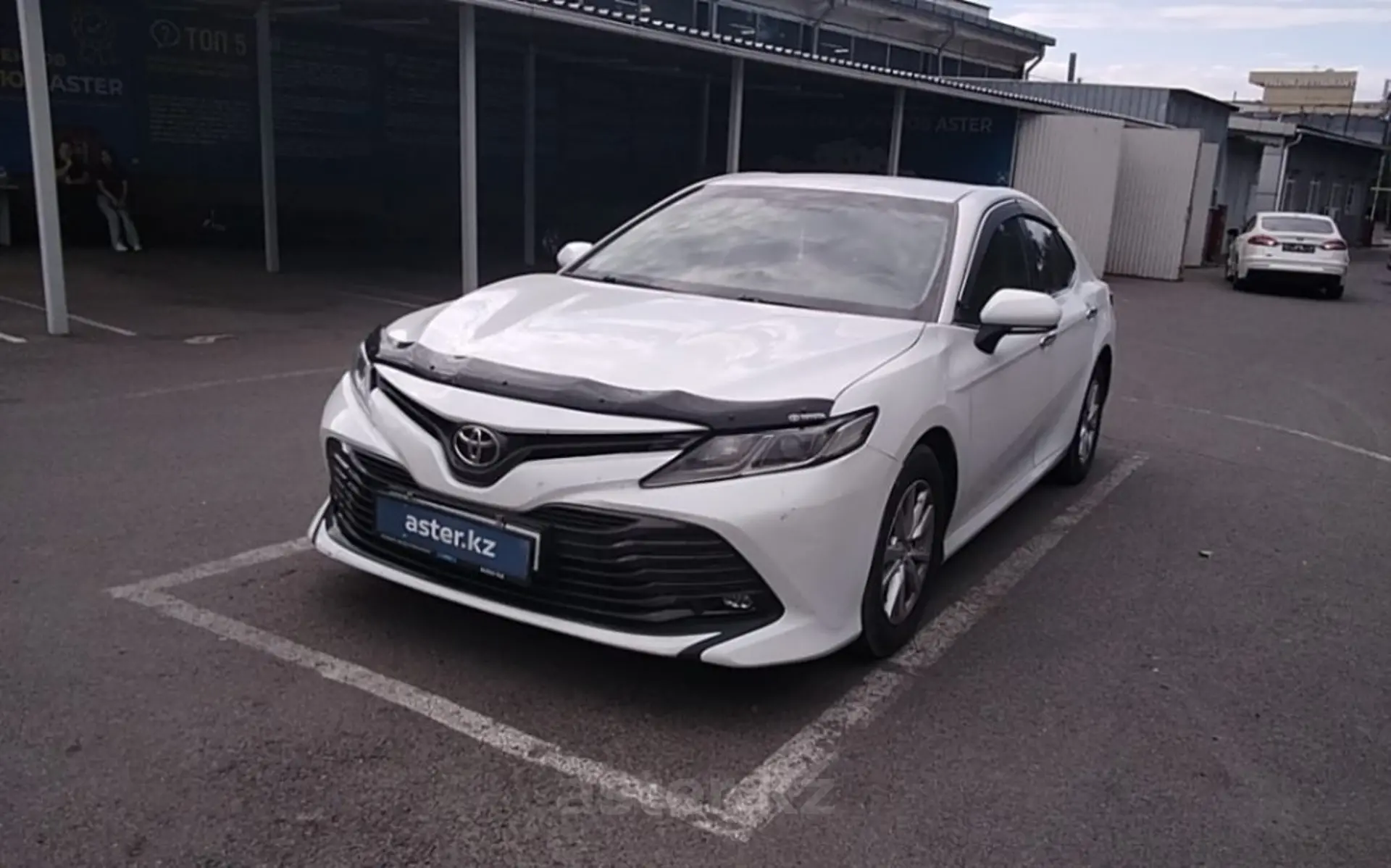 Toyota Camry 2018