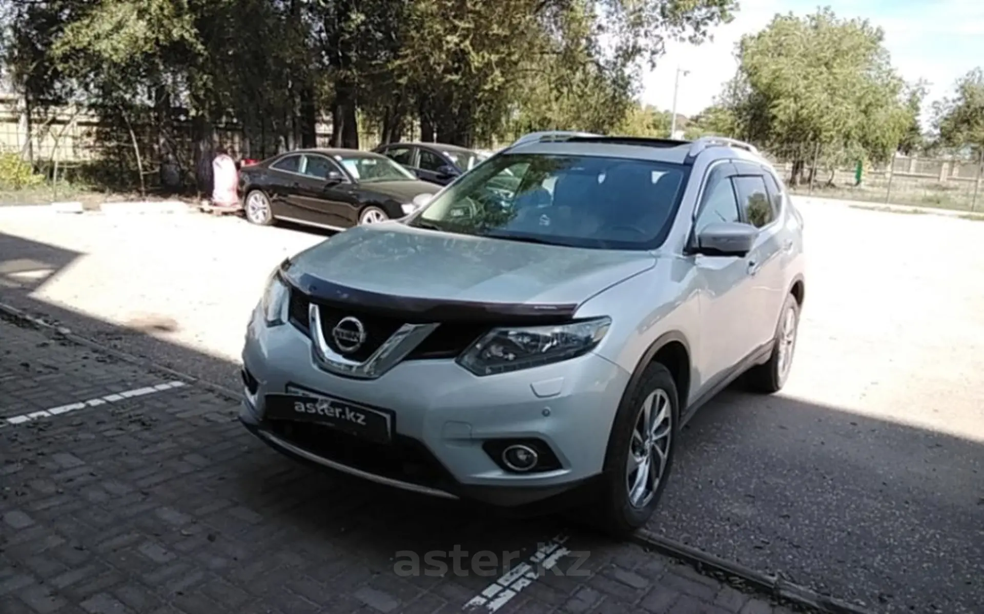 Nissan X-Trail 2015