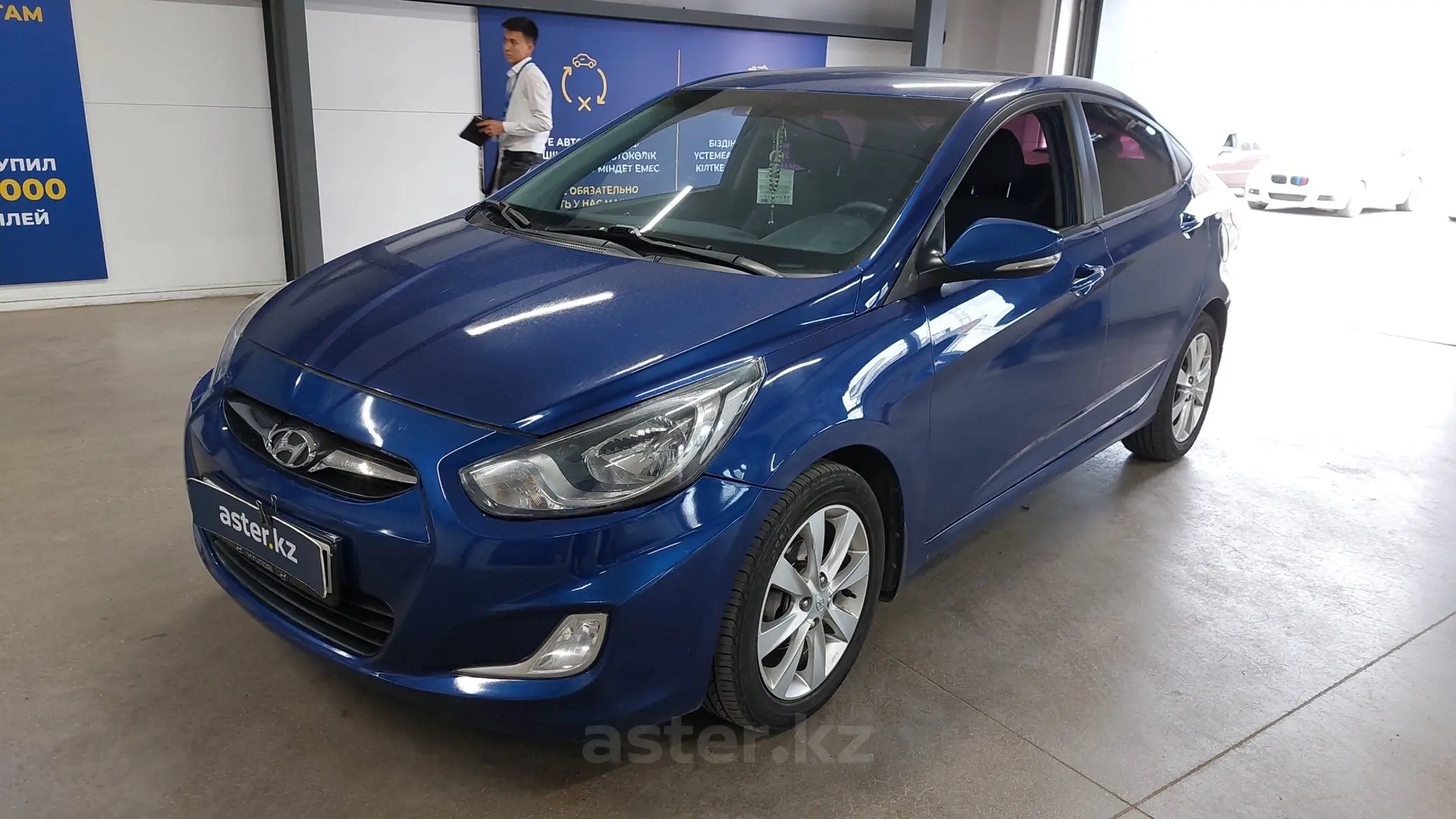 Hyundai Accent 2012